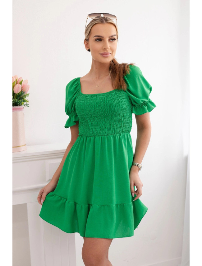 Nařasené šaty s volánky a volánky zelený