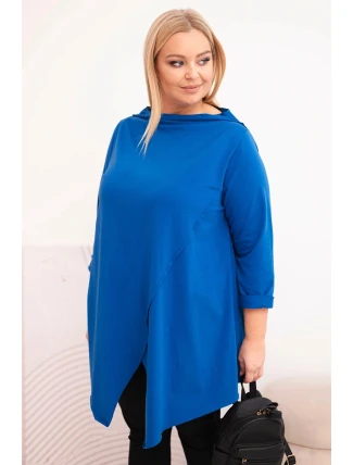 Dámská bavlněná blůza Plus Size asymetrická s ohrnutým rukávem chabrová Dámská bavlněná blůza Plus Size asymetrická s ohrnutým rukávem chabrová