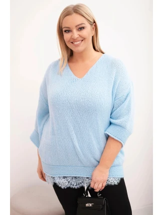 Dámský komplet svetr s výstřihem do V a viskózová blůza s krajkovým lemem modrý Dámský komplet svetr s výstřihem do V a viskózová blůza s krajkovým lemem modrý