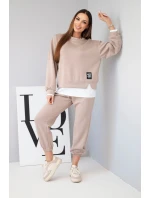 Dámský komplet s máslovou mikinou a fango tepláky Dámský komplet s máslovou mikinou a fango tepláky
