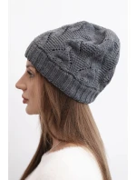 Dámská zimní pletená čepice s krajkovým vzorem K427 grafitová Dámská zimní pletená čepice s krajkovým vzorem K427 grafitová