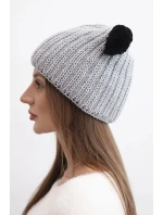Dámská zimní čepice z vlny s bambulí K433 světle šedá Dámská zimní čepice z vlny s bambulí K433 světle šedá