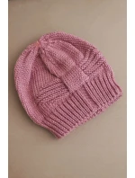 Dámská zimní čepice akrylová s ozdobným pletením K462 světle fialová