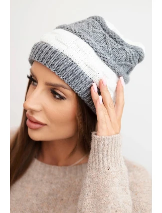 Dámská zimní pletená čepice s dekorativním vzorem K446 bílá + šedá