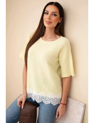 Svetr dámský s krátkým rukávem a krajkou žlutý