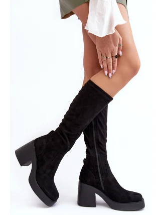 Dámské kotníkové boty na masivním sloupku D&A SN622-10A černé Dámské kotníkové boty na masivním sloupku D&A SN622-10A černé