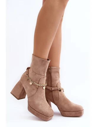Dámské kotníčkové boty na podpatku s řetízkem béžové Tiselo
