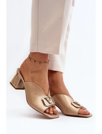 Elegantní dámské sandály na podpatku Laura Messi 2771 zlaté