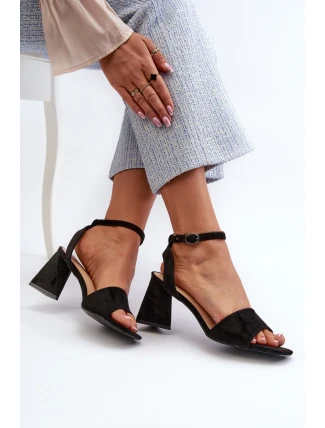 Dámské sandály na podpatku z eko semiše Černé Vinceza 17328