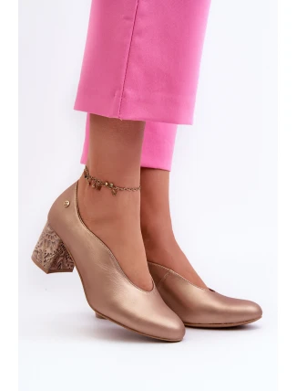 Elegantní kožené lodičky na podpatku Maciejka 06422-25 zlaté