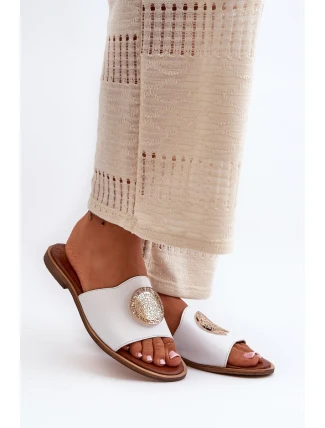 Zazoo 2938 Kožené Žabky Na Ploché Podrážce S Ozdobou Bílé