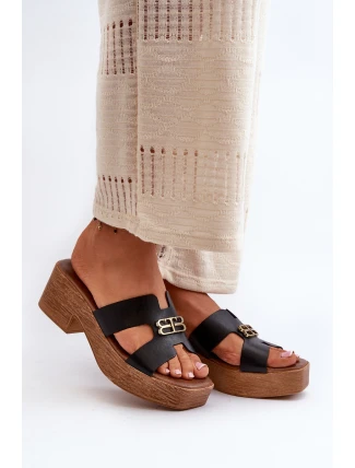 Zazoo 40412 Kožené Elegantní Dámské Žabky S Zlatým Ozdobou Černé Zazoo 40412 Kožené Elegantní Dámské Žabky S Zlatým Ozdobou Černé