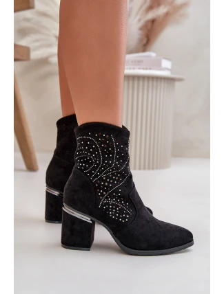 Zdobené Perforované Botky Dámské Na Podpatku Z Eko Semiše Černé S.Barski HY42-029 Zdobené Perforované Botky Dámské Na Podpatku Z Eko Semiše Černé S.Barski HY42-029