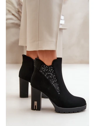 Zateplené dámské boty na vysokém podpatku s výšivkou černé Verissae
