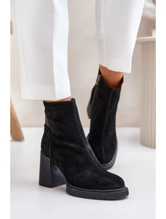 Semišové Kozačky Na Podpatku Zateplené D&A CR42-106 Černé