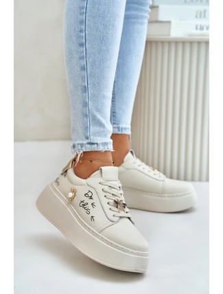 Dámské Kožené Sneakersy Na Platformě S Přišitými A Nápisem Vinceza 89102 Béžové Dámské Kožené Sneakersy Na Platformě S Přišitými A Nápisem Vinceza 89102 Béžové