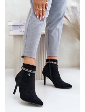 Boty Na Podpatku S Dekorativním Pásem Eko Sametové Vinceza 16469 Černé