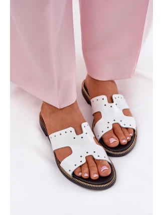 Zazoo 40326 Lakované Dámské Pantofle S Dekorativními Výřezy Bílé