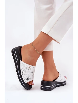 Dámské kožené pantofle na klínu Vinceza 41477 bílé