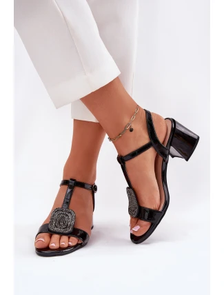 Kožené Lakované Dámské Sandály Na Podpatku S Ozdobou Vinceza 91134 Černé