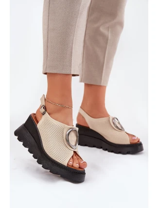 Dámské Kožené Sandály Na Klínu S Ozdobou Béžové Artiker 56C0111
