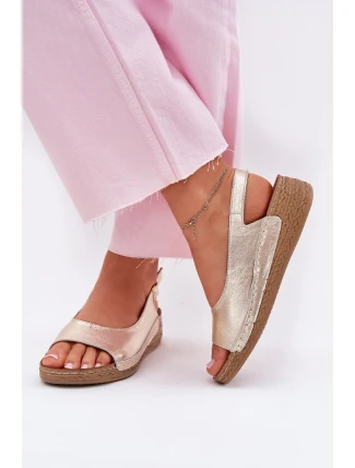 Dámské kožené sandály na klínu Maciejka L7069 Zlaté