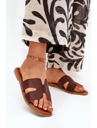 Dámské Plné Sandály S Výřezy Tmavě Hnědé Salyra