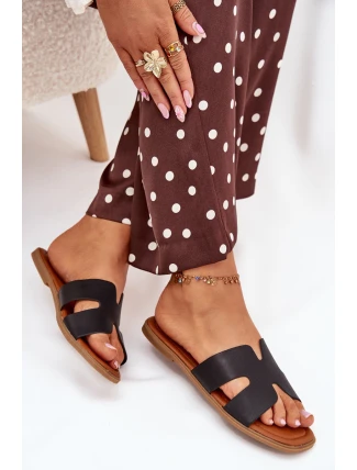 Dámské Ploché Sandály S Výřezem Černé Salyra