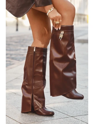 Ženské kozačky na platformě s páskem a stříbrným detailem eko kůže hnědé Korivelle