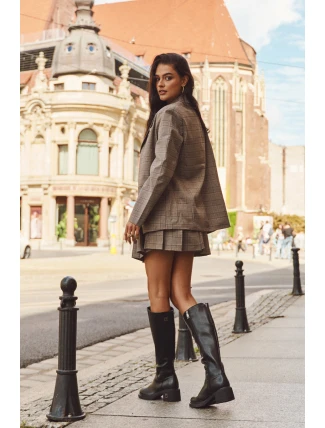 Kožené dámské kozačky na nízkém podpatku vyhřívané Vinceza 66823 černé