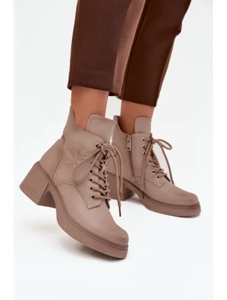 Dámské kožené kotníkové boty na podpatku vyhřívané Vinceza 39950 béžové
