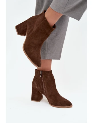 Kozačky z přírodního semiše s vysokým podpatkem vyhřívané hnědé Zazoo 3128