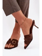Dámské sandály na podpatku s páskem a zlatým přezkou Čokoládové Jelira