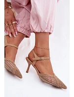 Idira Světle hnědé sandály s síťkou na jehle