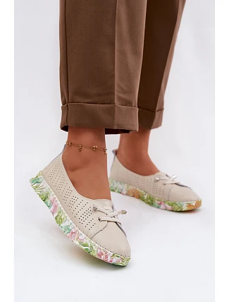 Kožené dámské polobotky S.Barski GR61-5970 Béžové Kožené dámské polobotky S.Barski GR61-5970 Béžové