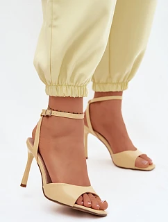 Dámské sandály na podpatku z imitace kůže Žluté Olissey