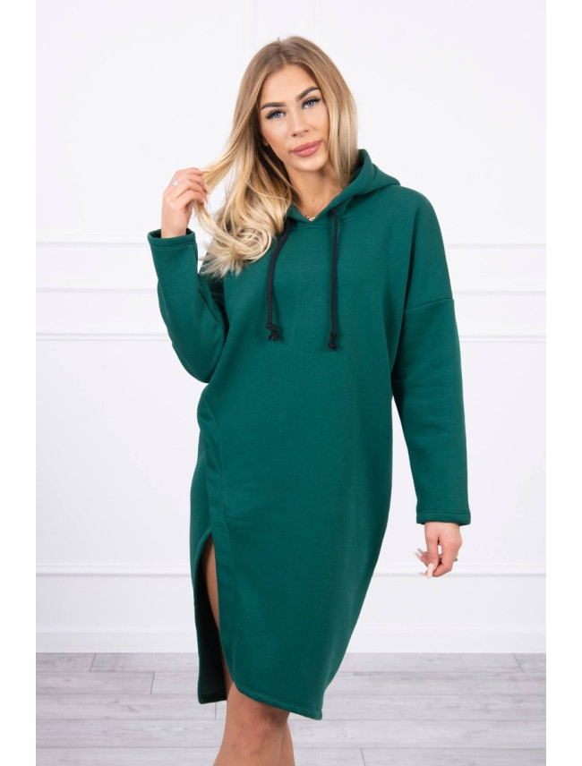 Šaty s kapucí a rozparkem na straně zelené