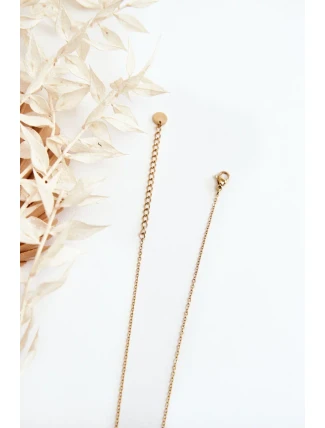 Dámský řetízek s módními zlatými přívěsky