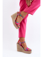 Vzorované fuchsiové sandály s pleteným klínem Anihazra