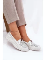 Dámské perforované baleríny z přírodní kůže Vinceza – bílé