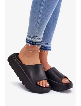 Dámské pěnové pantofle na platformě – černé