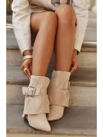 Dámské zateplené kotníkové botky na klínku s ohrnovací manžetou a přezkou – béžové Vortinia