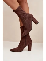 Dámské kotníkové boty na sloupkovém podpatku s prošitím Rosivelle – hnědé Dámské kotníkové boty na sloupkovém podpatku s prošitím Rosivelle – hnědé