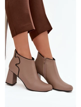 Dámské zateplené kotníkové boty na sloupku – béžové Ivessara