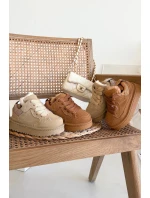 Dětské zateplené sneakers s kožíškem Mireen – velbloudí