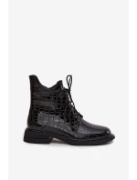 Dámské lakované kožené kotníkové boty s embossingem a zateplením Juviane – černé
