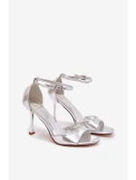 Dámské sandály na jehlovém podpatku - stříbrné Revella