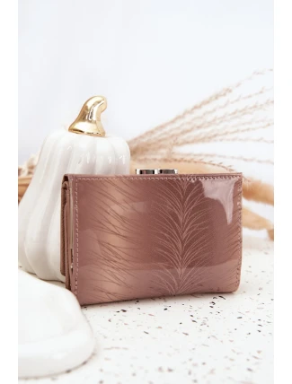 Lakovaná dámská peněženka s třpytivými detaily Cermina – béžová