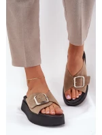 Dámské semišové sandály s přezkou na platformě béžové Zazoo 3019 Dámské semišové sandály s přezkou na platformě béžové Zazoo 3019