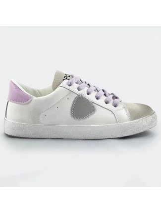 Bílo-fialové dámské tenisky trampky z různých spojených materiálů (1088) Bílo-fialové dámské tenisky trampky z různých spojených materiálů (1088)